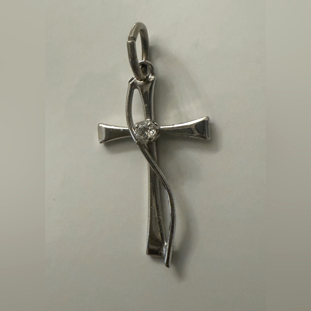 Vintage Signed Sterling Silver Diamond Cross Necklace Pendant - Picture 3 of 6